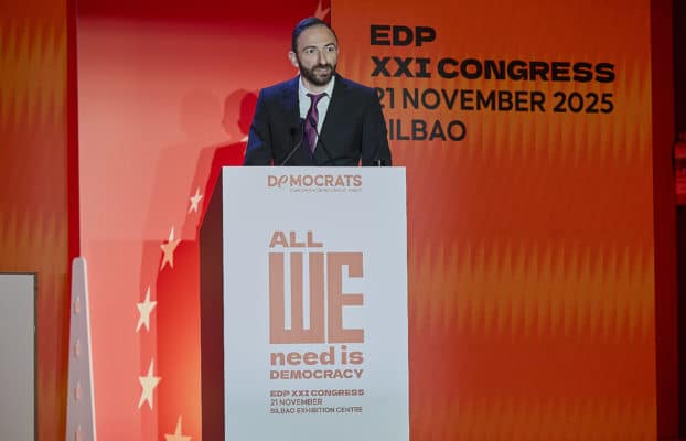 Protecting minors online without violating privacy is possible