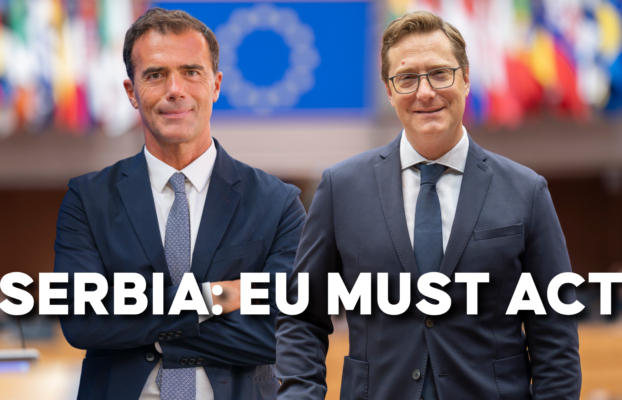 Urgent call for EU action on democratic backsliding in Serbia